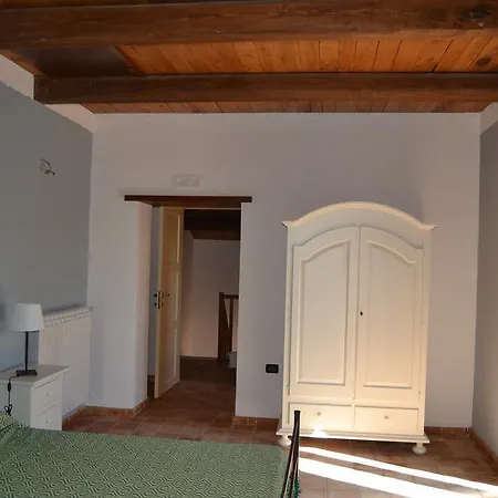 Masseria Perugini Bed & Breakfast *