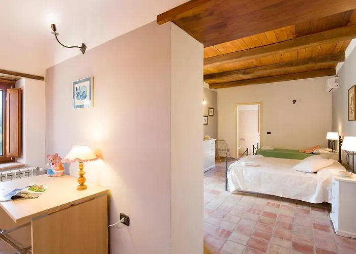 Bed and breakfast Masseria Perugini 3*